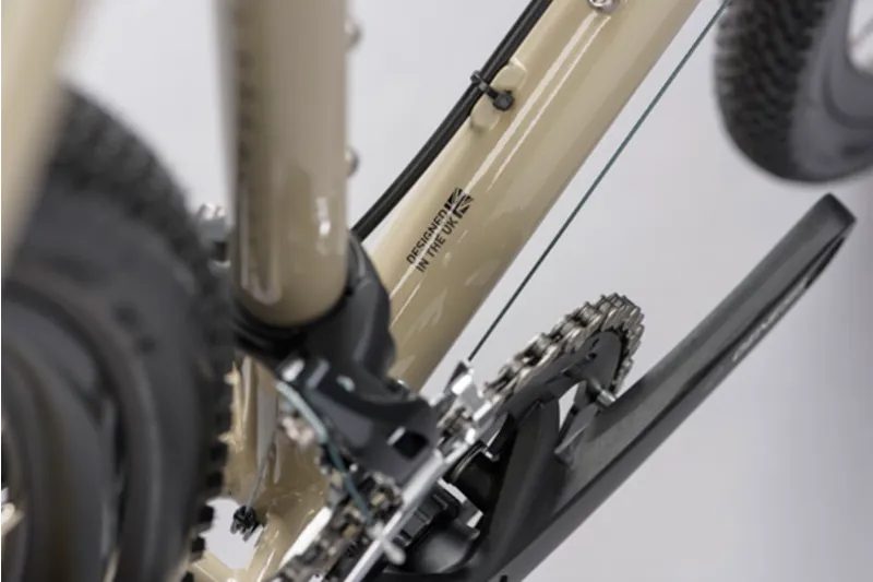 2021 Genesis Croix De Fer 10 Steel Gravel Bike in Brown-8